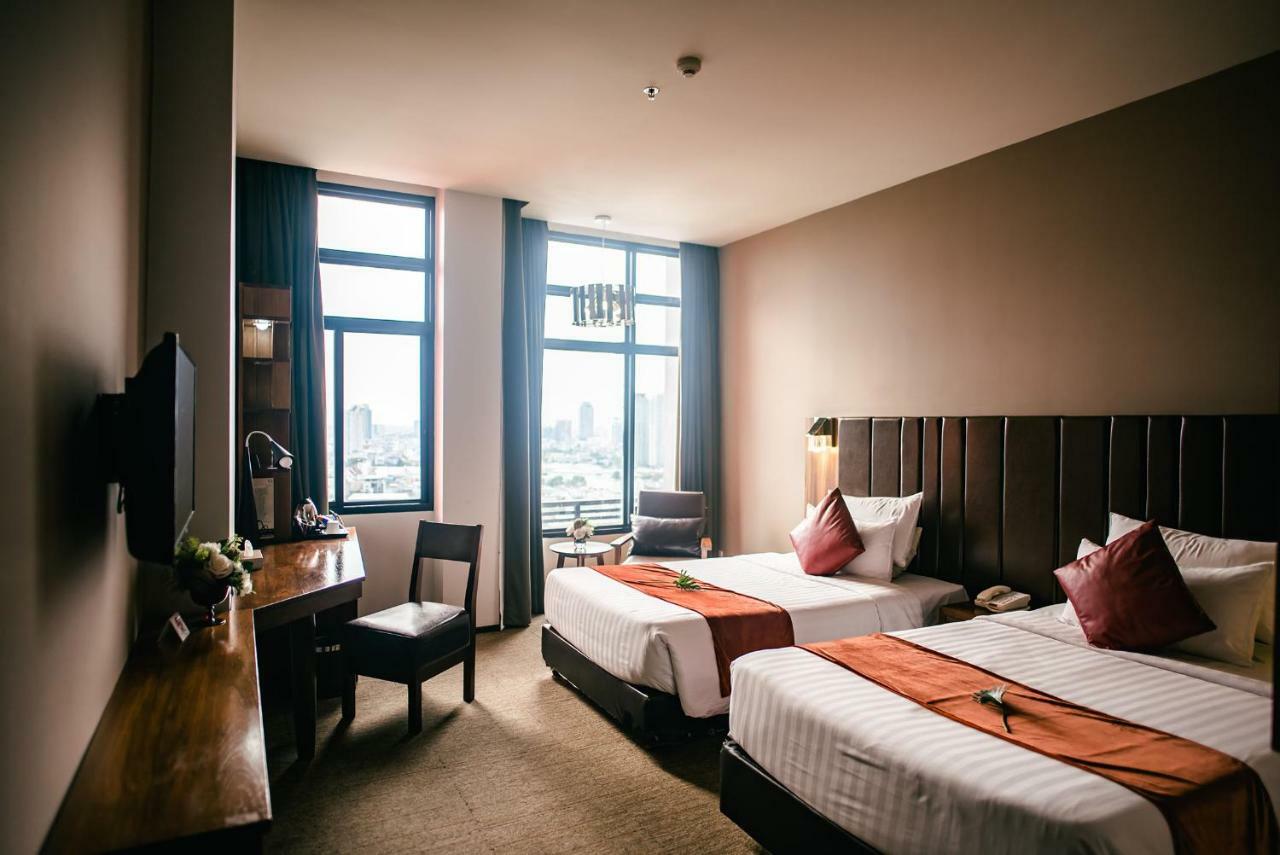 Grand Howard Hotel Bangkok Exteriör bild